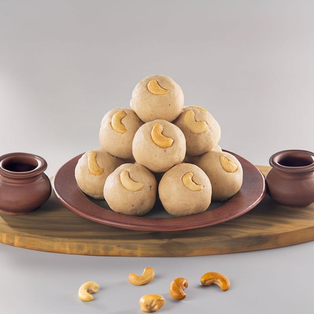 traditional andhra sweet sunnundalu arranged in a plate